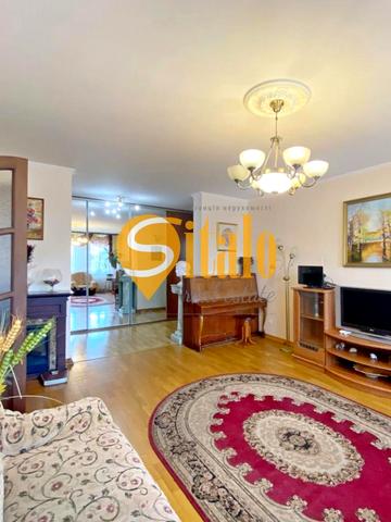 Леся Курбаса просп., 5-В