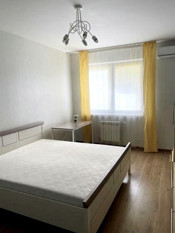 Юрія Кондратюка вул., 5