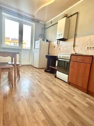 Кільцева вул., 14