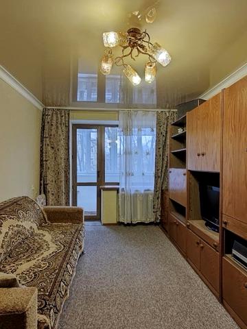 Криворізька вул., 16