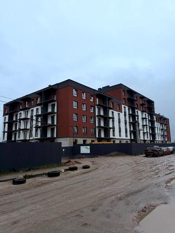 Західна вул., 2