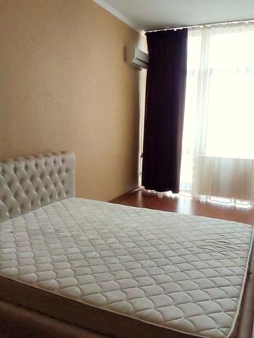 Володимира Івасюка просп. (Героїв Сталінграду), 8-А