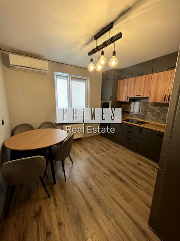 Ясинуватський пров., 11