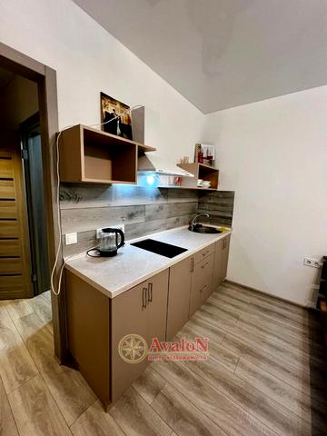 Академіка Сахарова вул., 9