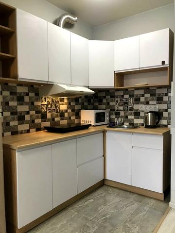 Магістральна вул., 33