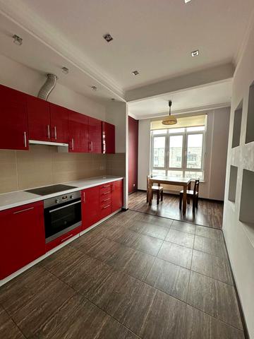 Вячеслава Чорновола просп. (), 73