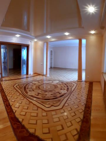 Якуба Коласа вул., 2