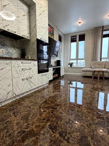 Космонавтів просп., 49