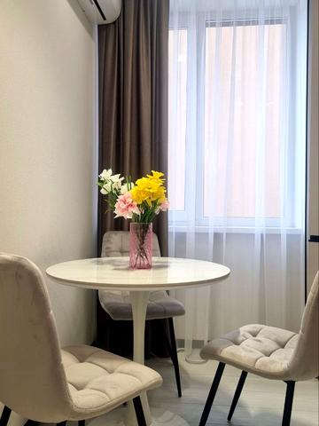 Мартинова просп., (вул. Щаслива, 67)