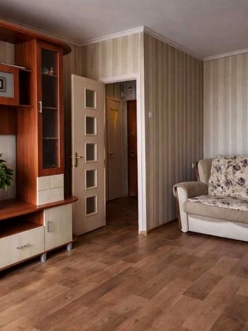 Тополина вул., 14