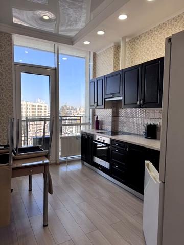 Перлинна вул., 3