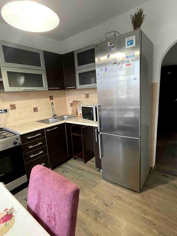 Івана Чендея вул., 33