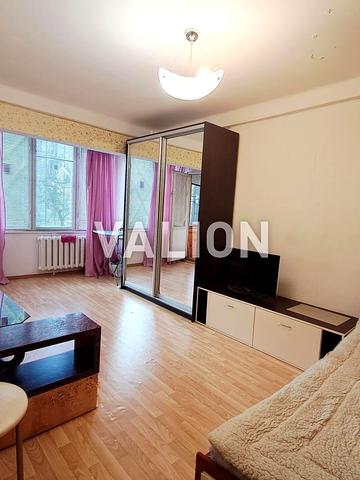 Русанівська набережна вул., 12/1