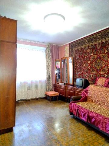 Ахсарова вул., 18