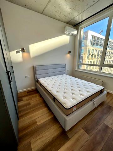 Салютна вул., (Будинок 02301-02303)