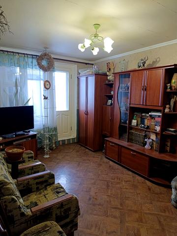 Валентинівська вул., 11