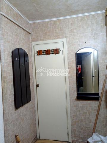 Нескорених вул., 21а