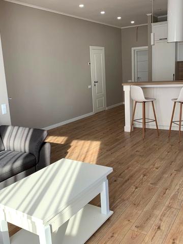 Сімферопольська вул., 2-Н