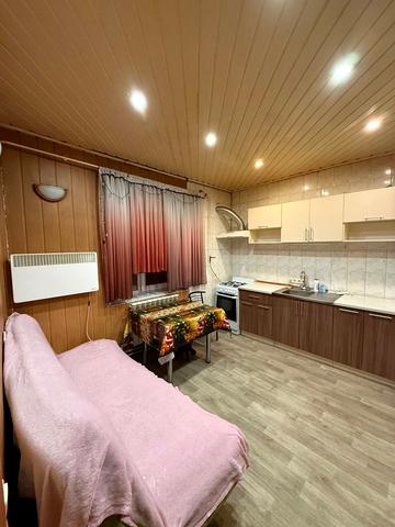 Вартових Неба вул. (Бородинська), 17