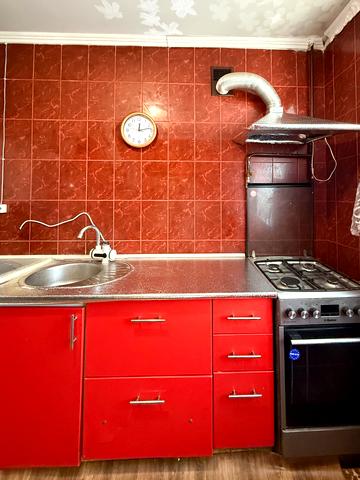 Відродження просп., 7