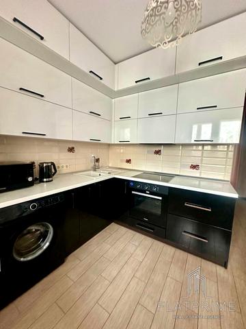 Григорія Ващенка вул., 5