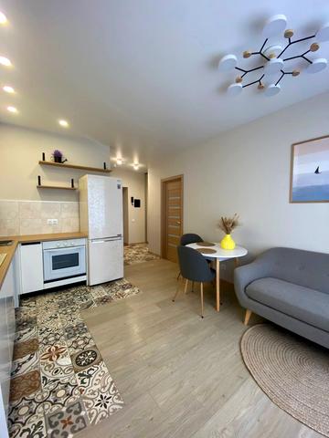 Григорія Сковороди вул., 17