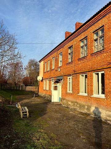 Західно-Окружна вул., 28