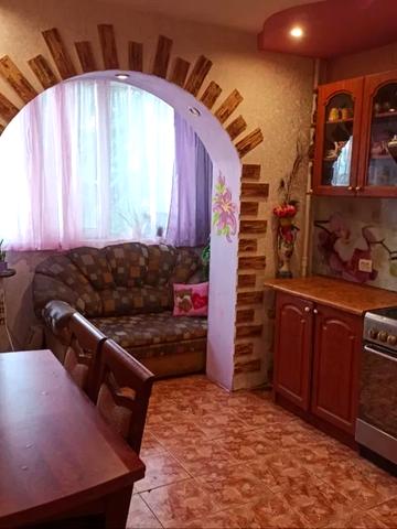 Латвійська вул. (Вологодська), 60