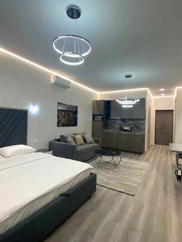 Антоновича вул. (Горького), 131