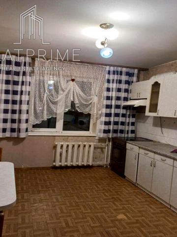 Драгоманова вул., 14