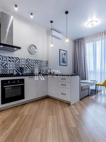 Бульварно-Кудрявська вул. (Воровського), 17