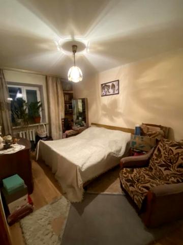 Леха Качинського вул. (Черняховського), 5