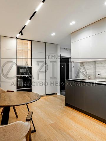 Голосіївський просп. (40-річчя Жовтня), 76