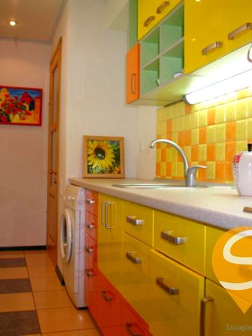 Костянтина Великого вул.