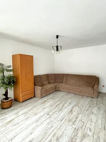 Довженка вул., 26