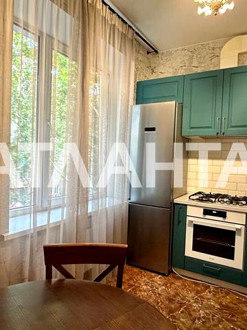 Троїцька вул., 33