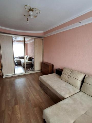 Жуля Верна бульв. (Ромена Роллана), 3