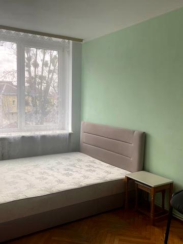 Героїв УПА вул., 38