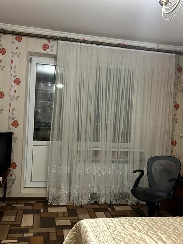 Сержа Лифаря вул. (Олександра Сабурова), 18