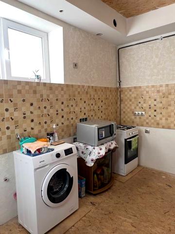 Ніжинська вул., 26