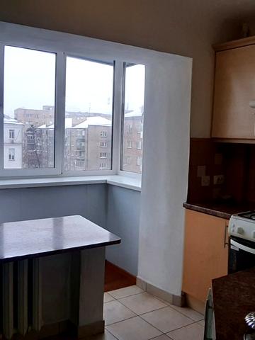 Турівська вул., 4