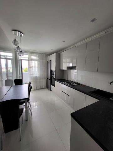 Кругла вул., 15