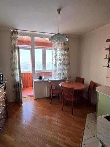 Дніпровська набережна вул., 26-А