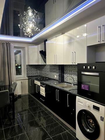 Гетьмана Мазепи вул., 175а