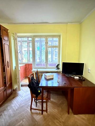 Братів Дужих вул. (Володимира Комарова), 20