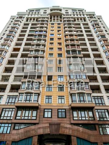 Михайла Грушевського вул., 9-А