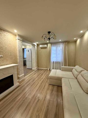 Геннадія Біліченка вул. (Петровського), 35