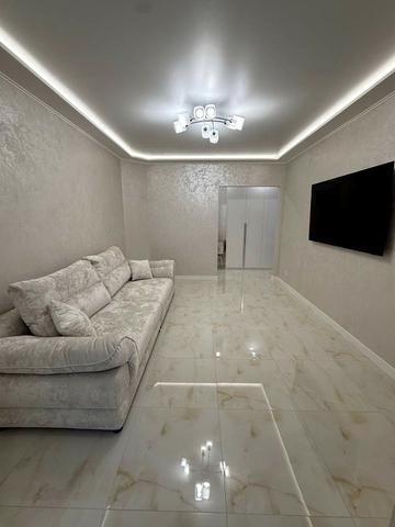 Івана Франка пров., 8/1-Д