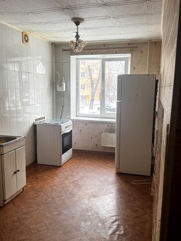 Старицького вул., 16