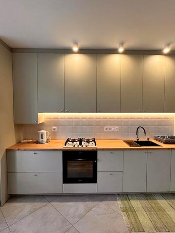 Жасминова вул., 11